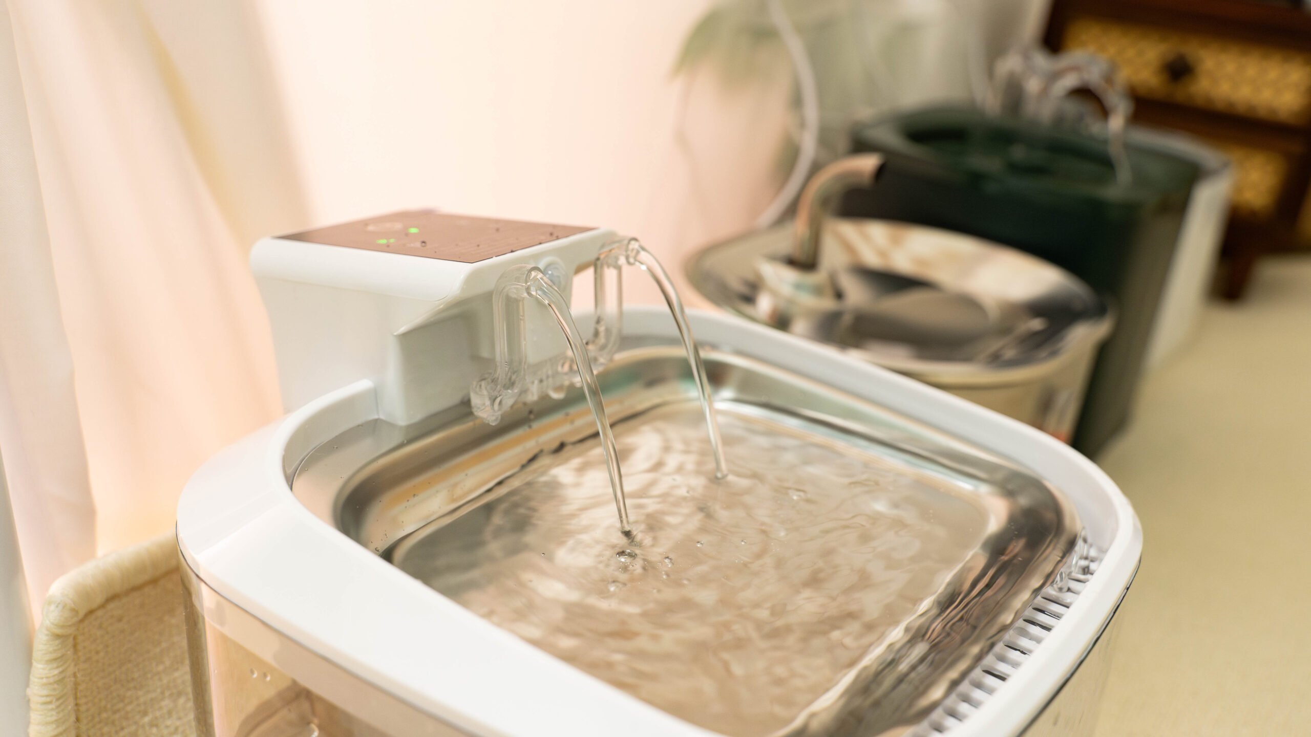 Flowing Water in the smart fountain